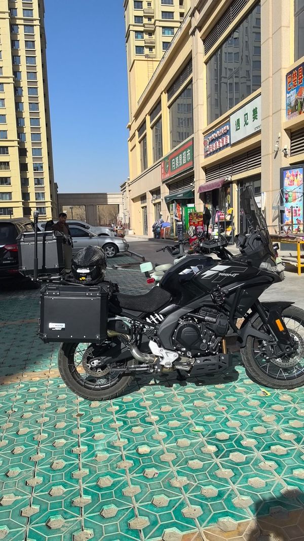 二手春风700MT