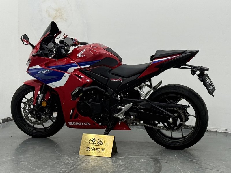 二手本田CBR400R