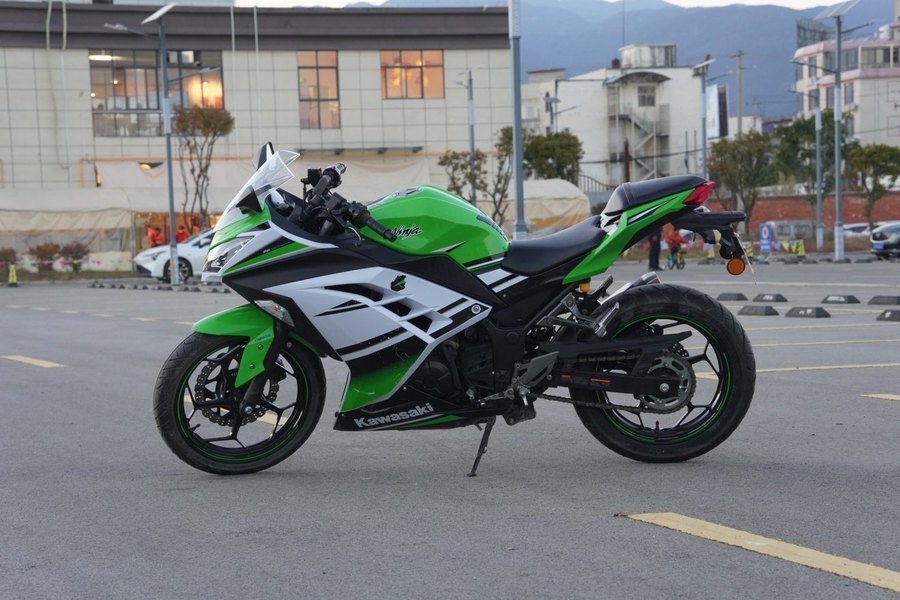 二手川崎Ninja 250