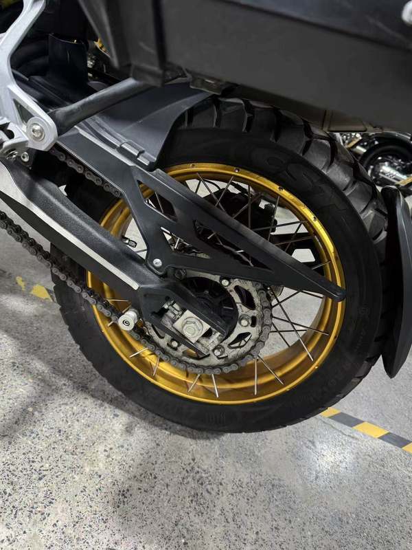 二手贝纳利金鹏 TRK502