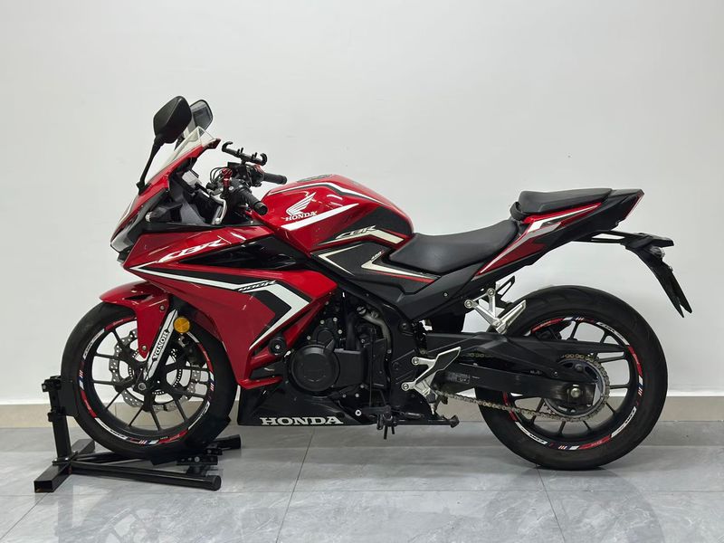 二手本田CBR400R