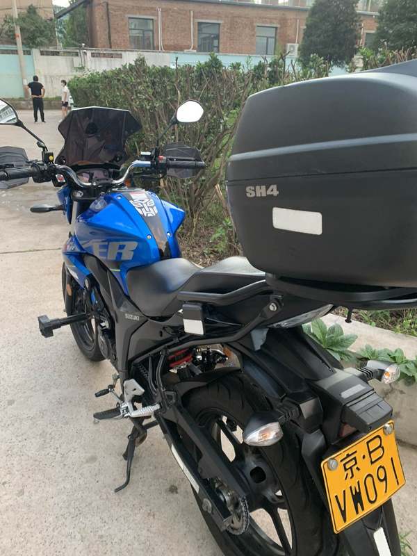 二手济南铃木极客飒 Gixxer 155 NK