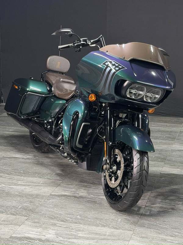 二手哈雷戴维森公路滑翔 Road Glide