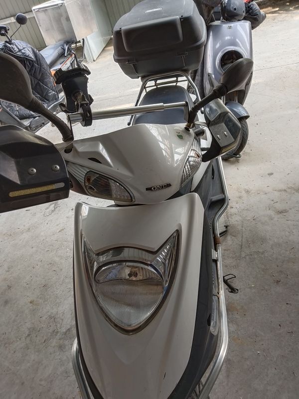 二手新大洲本田SDH125T-29