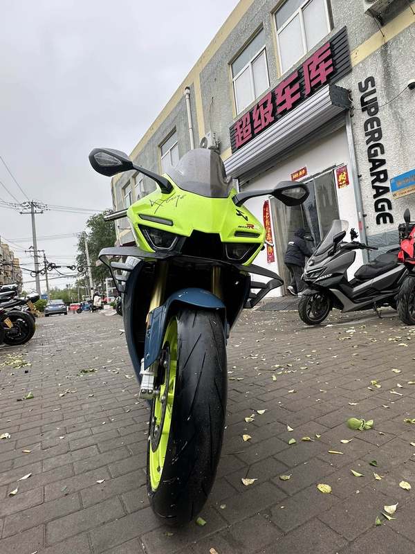 二手张雪机车500RR