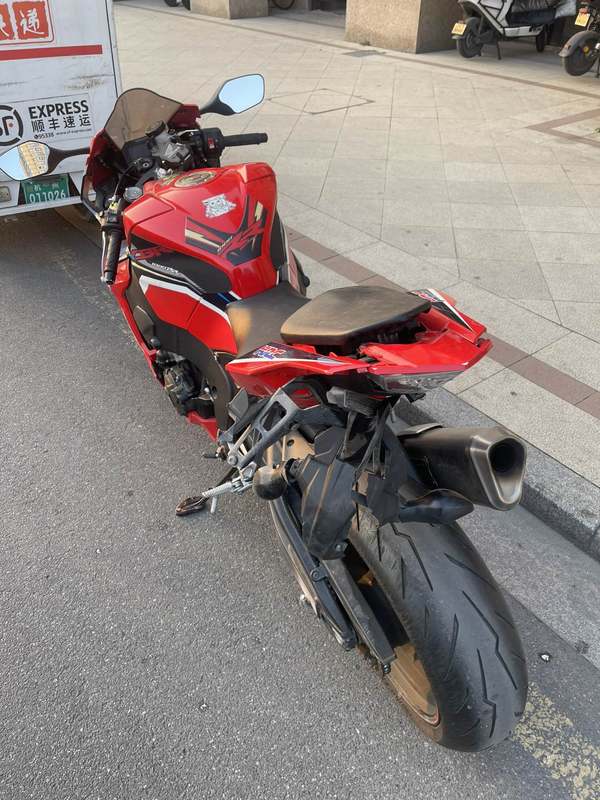 二手本田CBR 1000 RR
