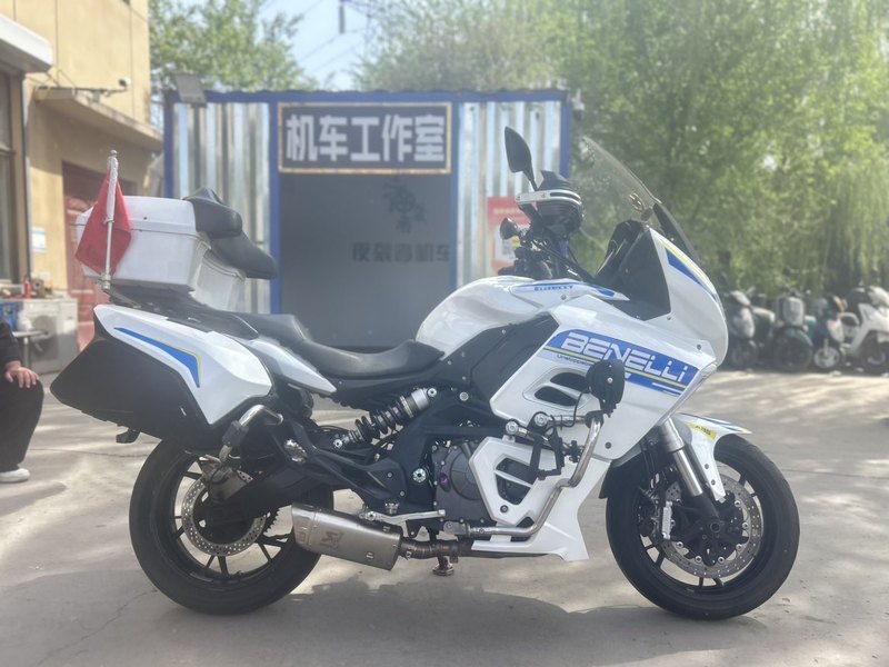 二手贝纳利600GC