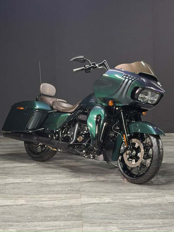 二手哈雷戴维森公路滑翔 Road Glide