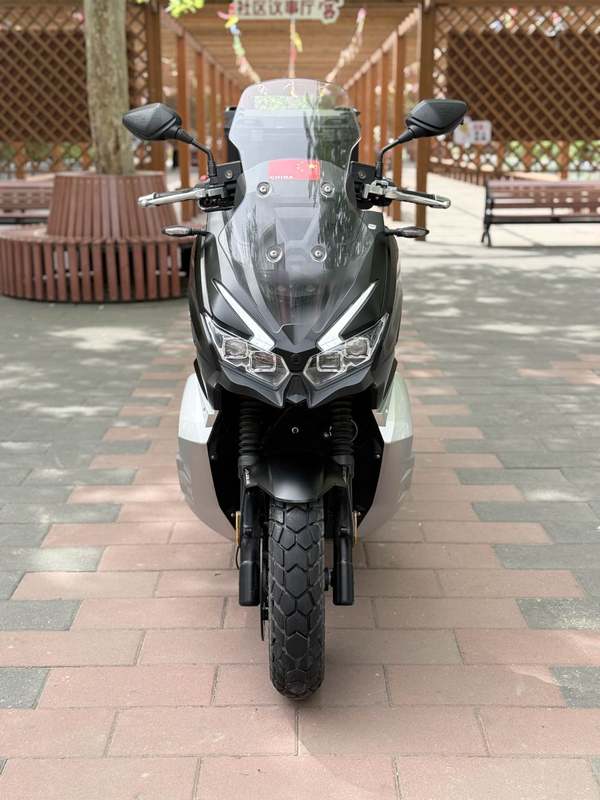 二手大阳V锐 ADV350