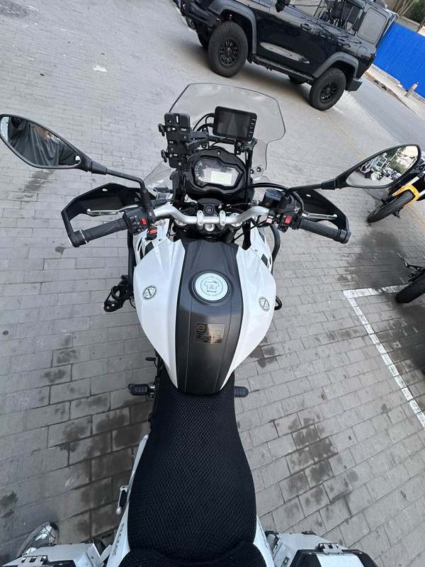 二手贝纳利金鹏 TRK502