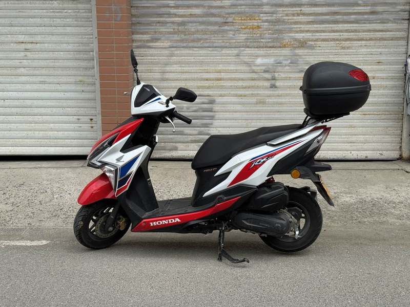 二手新大洲本田裂行 RX125Fi