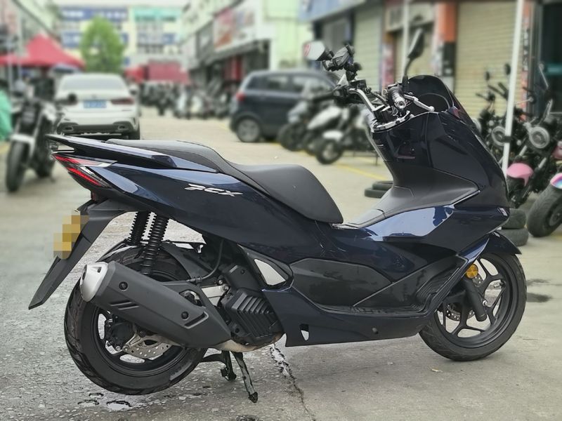 二手五羊本田PCX