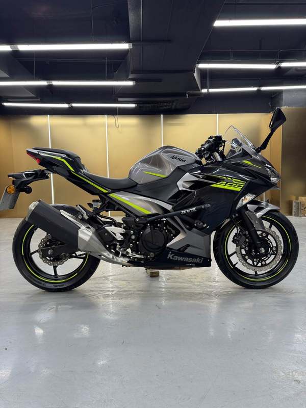 二手川崎Ninja 400