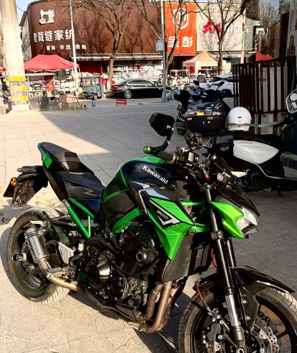 二手川崎Z900