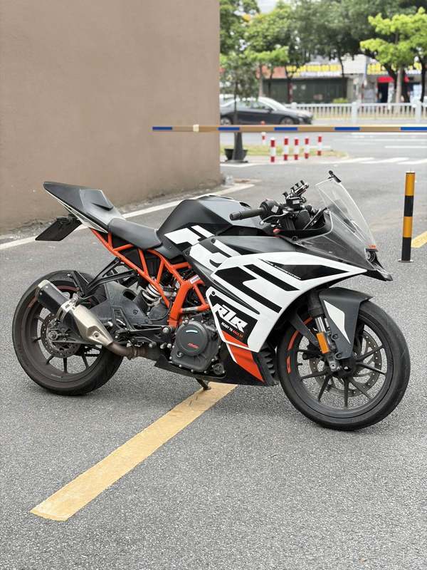 二手KTMR2RRC 390 