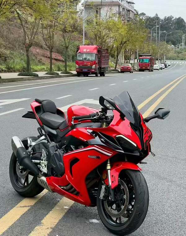 二手QJMOTOR赛800