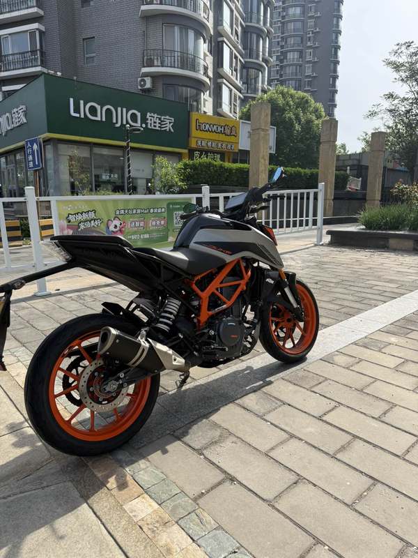 二手KTMR2R390 Duke
