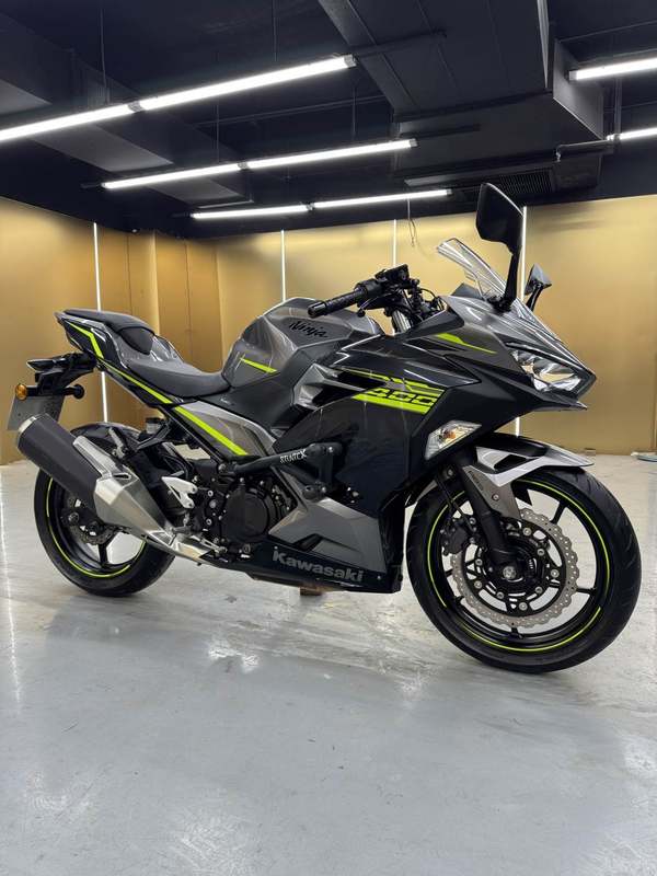 二手川崎Ninja 400