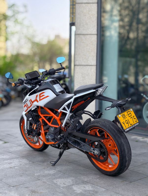 二手KTMR2R390 Duke