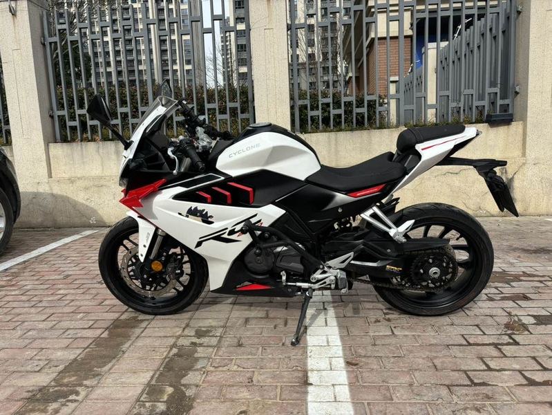 二手赛科龙RC250