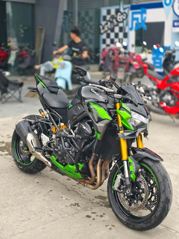 二手川崎Z900