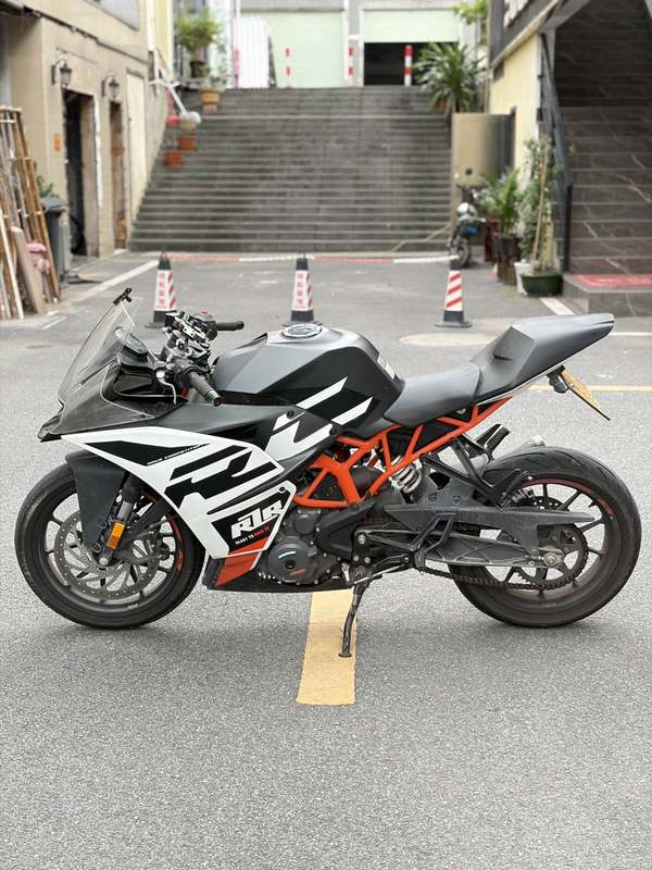 二手KTMR2RRC 390 