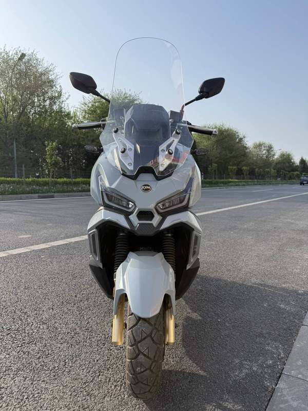 二手三阳哈士奇 Husky ADV150