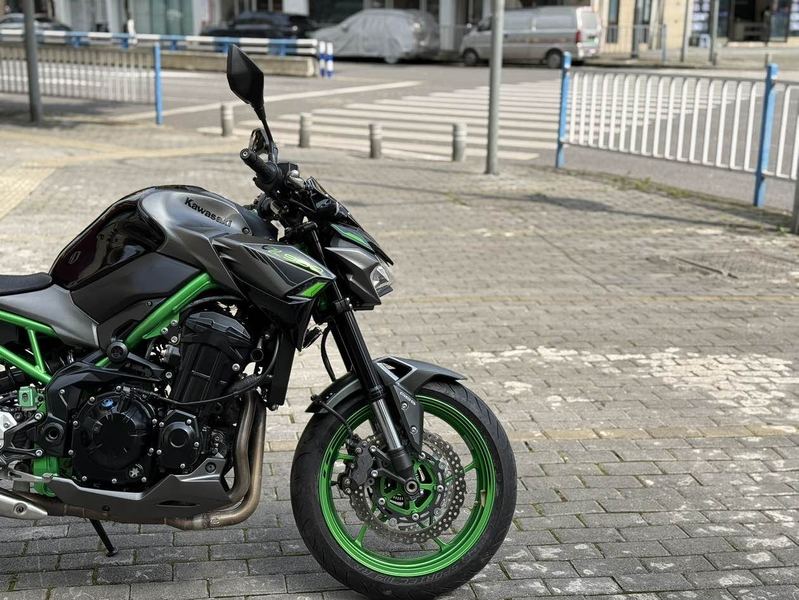 二手川崎Z900