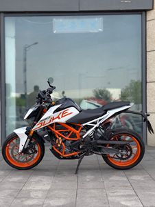 二手KTMR2R390 Duke