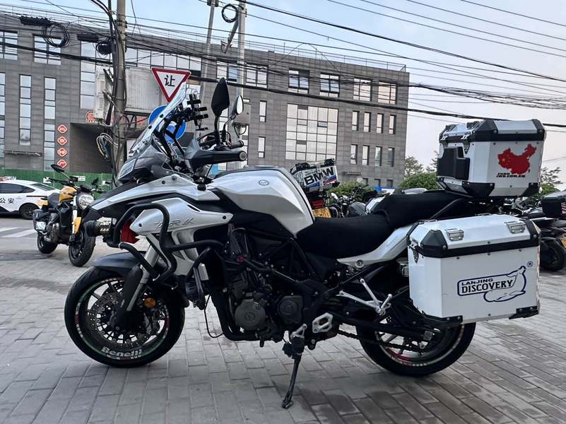 二手贝纳利金鹏 TRK502