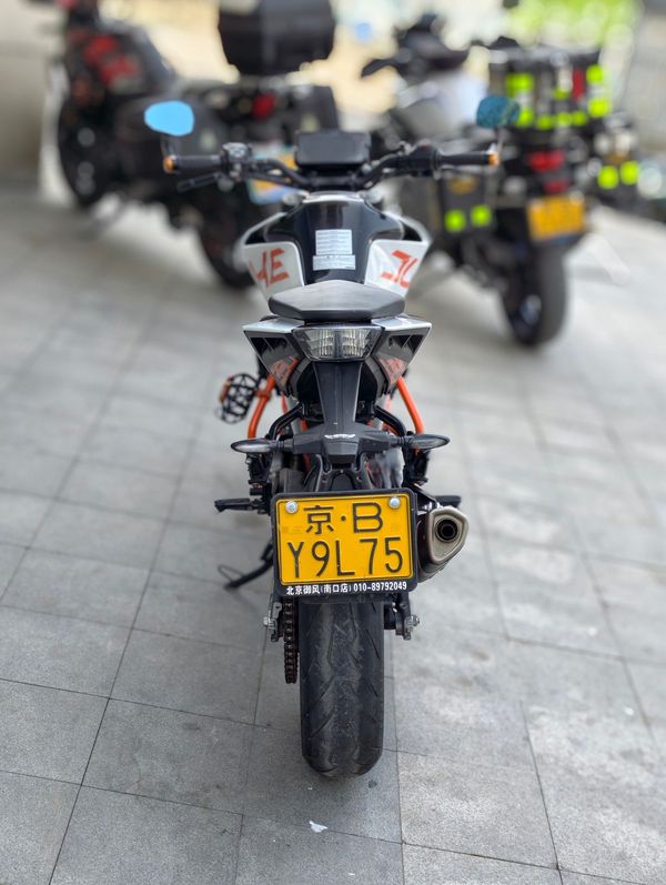 二手KTMR2R390 Duke