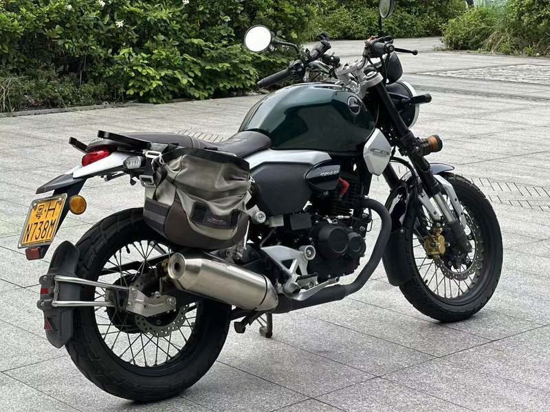 二手五羊本田鸷道 CB190SS