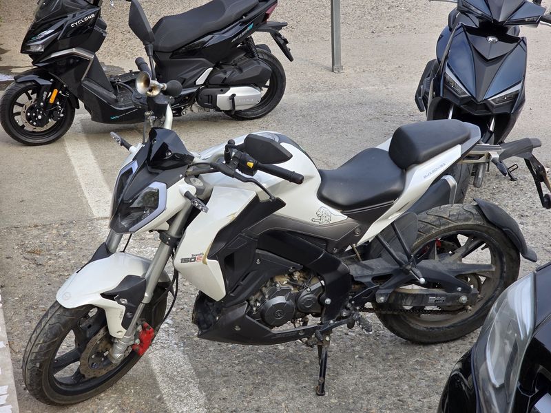 二手贝纳利小迅龙 BN150S