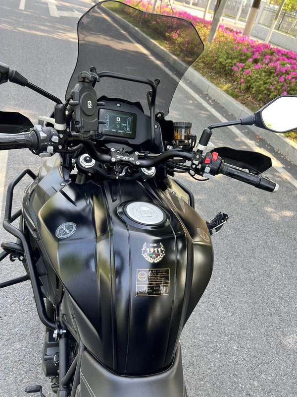 二手贝纳利TRK552