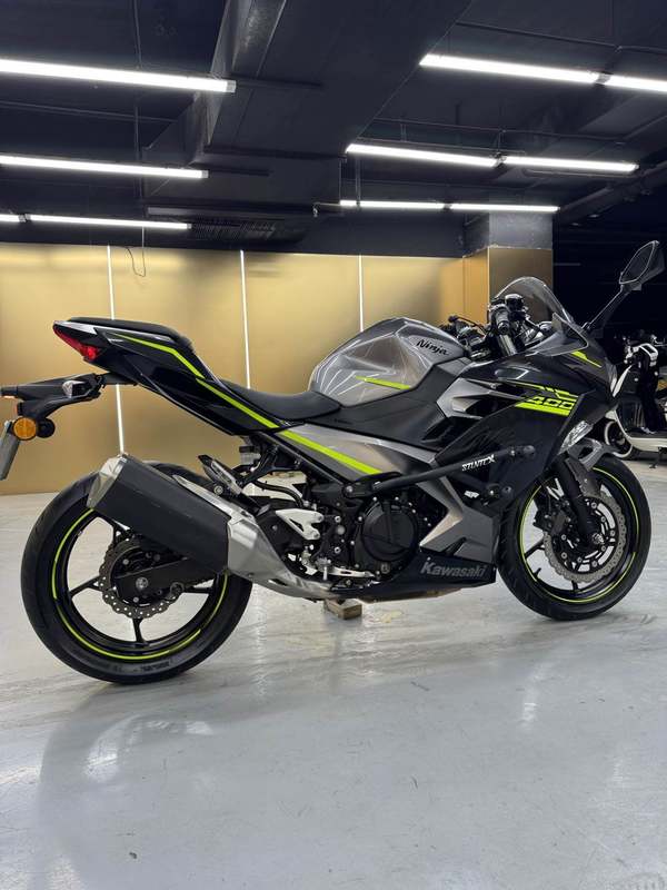 二手川崎Ninja 400