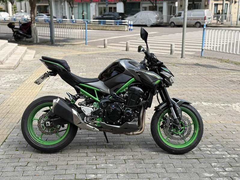 二手川崎Z900