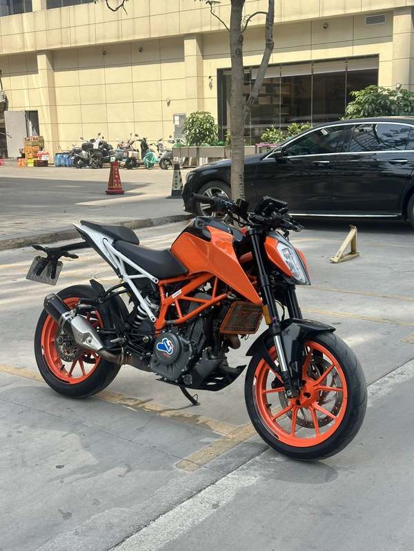 二手KTMR2R390 Duke