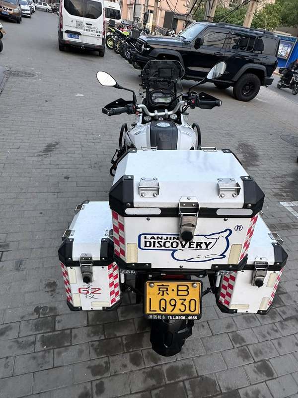 二手贝纳利金鹏 TRK502