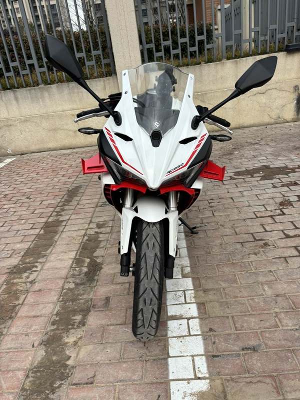 二手赛科龙RC250