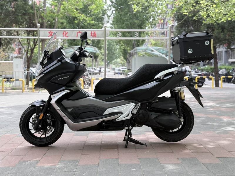 二手大阳V锐 ADV350