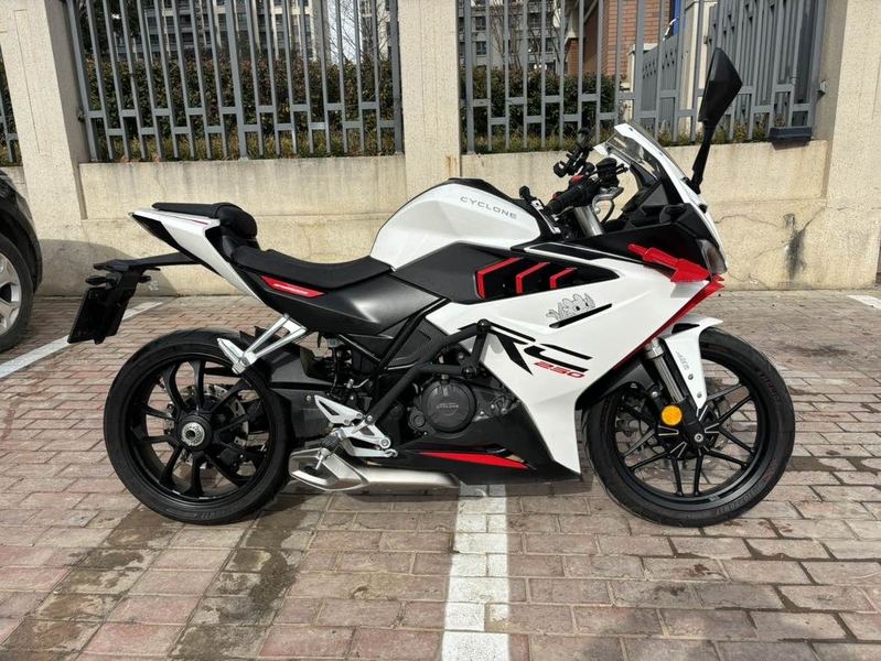 二手赛科龙RC250