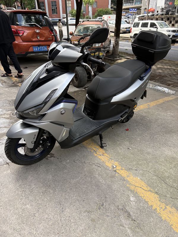 二手QJMOTOR鸿125
