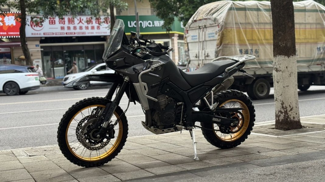 二手凯越800X