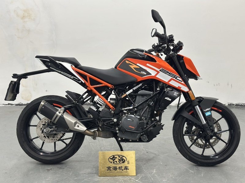 二手KTMR2R250 Duke