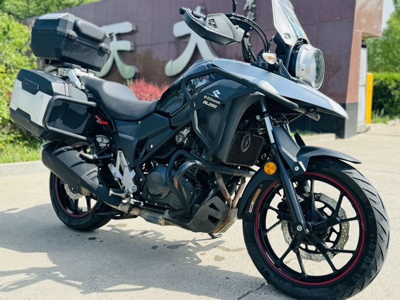 二手豪爵铃木DL250