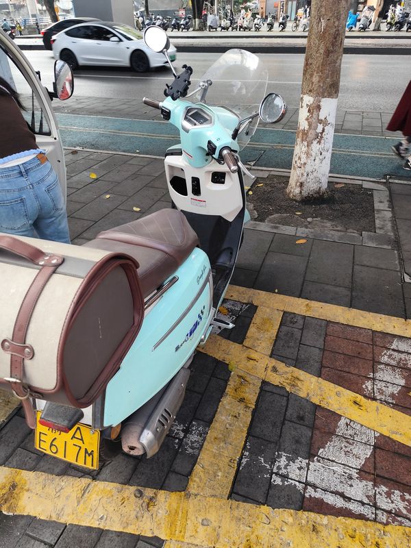 二手嘉鹏布加迪