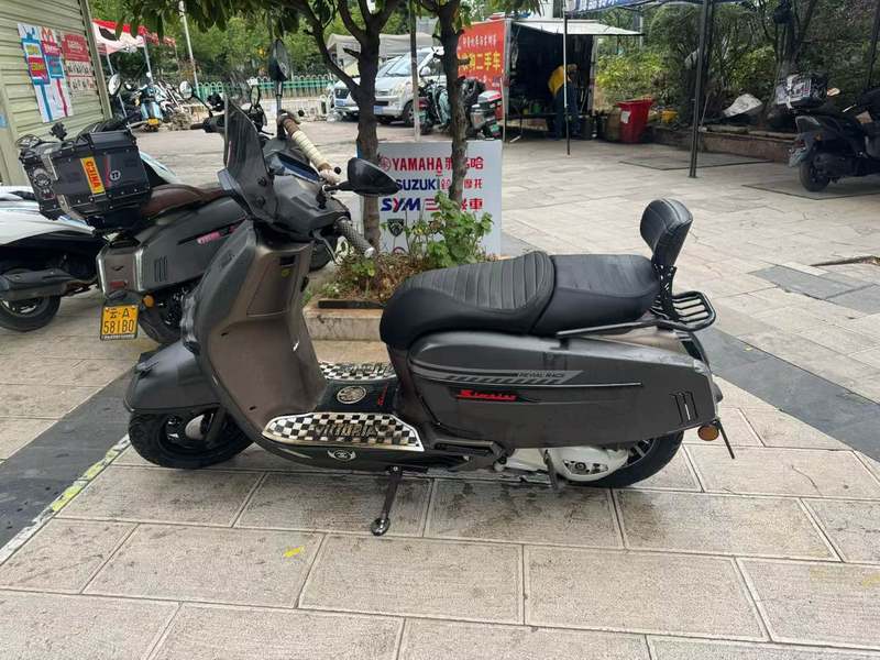 二手维多利亚Sixties 250Si