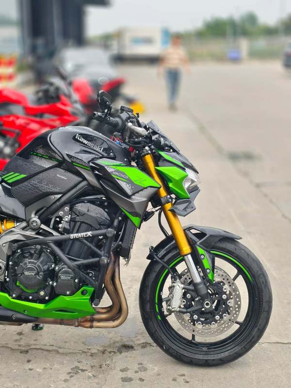 二手川崎Z900