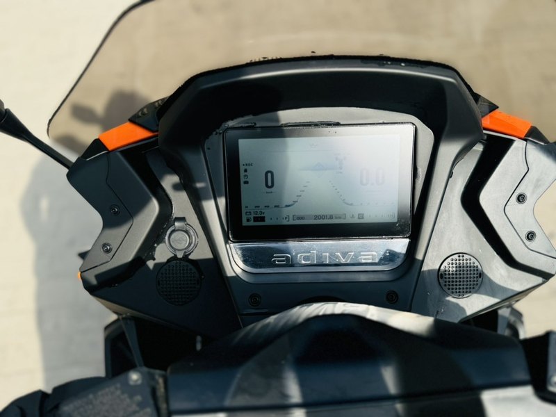 二手ADIVAAD7 150