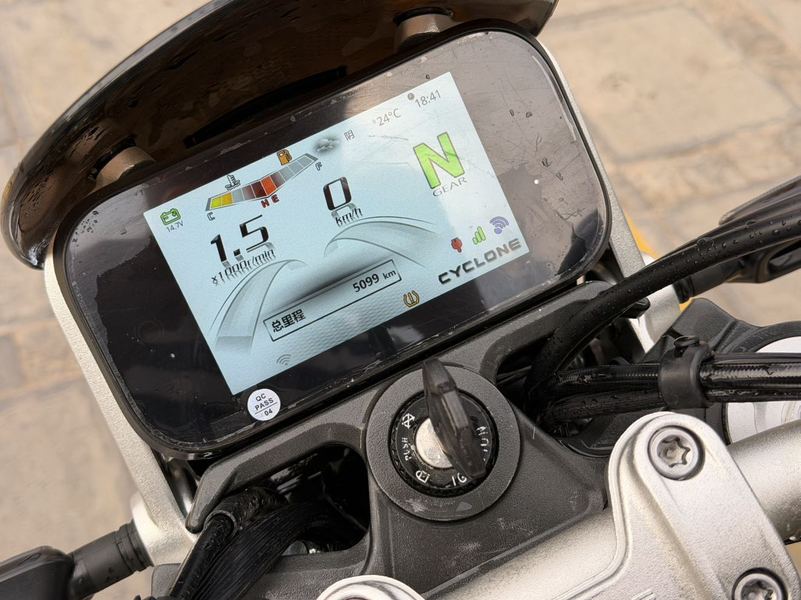 二手赛科龙RE600